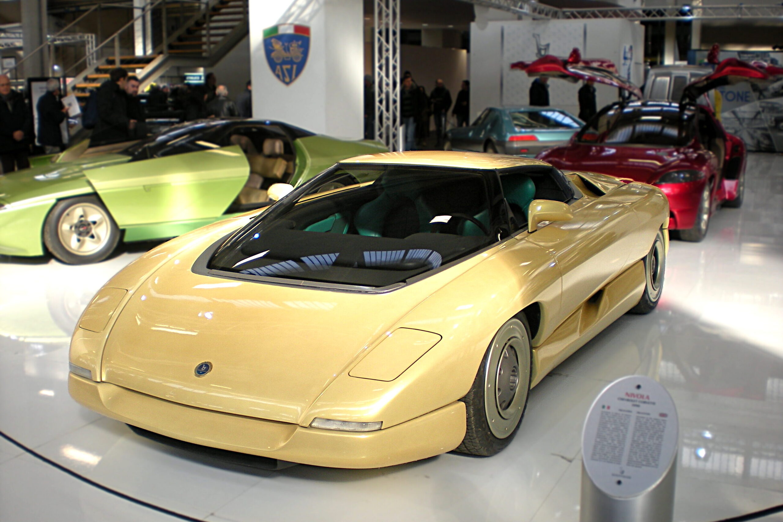 Bertone Corvette Nivola