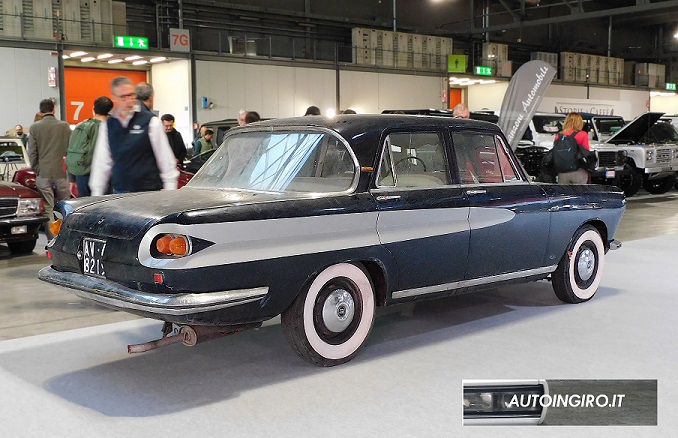 Vista di tre quarti posteriore della fuoriserie Fiat 2100 Berlina Speciale Savio